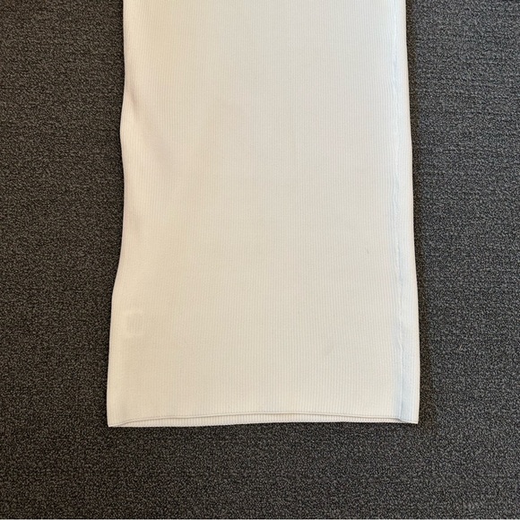 DISSH Paces Off White Knit Midi Dress - Picture 10 of 14